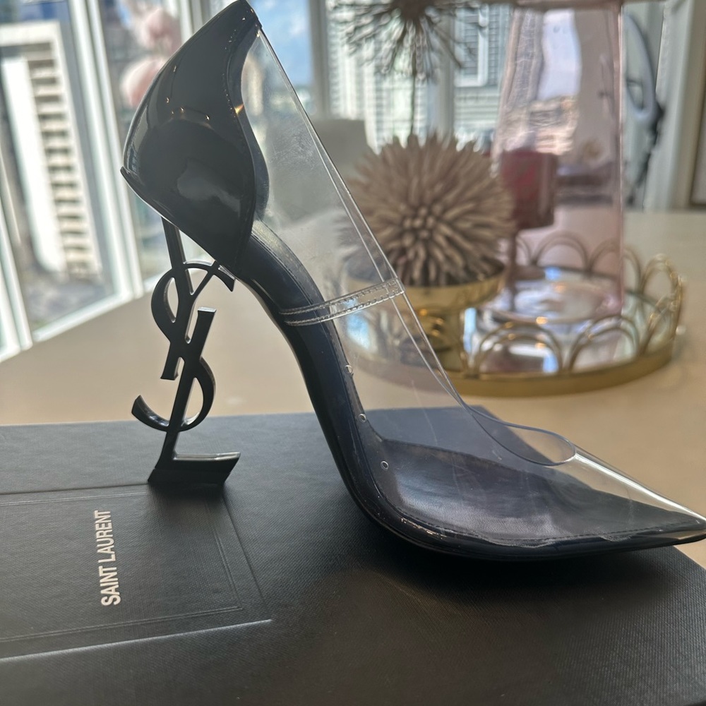 Stunning YSL worn twice